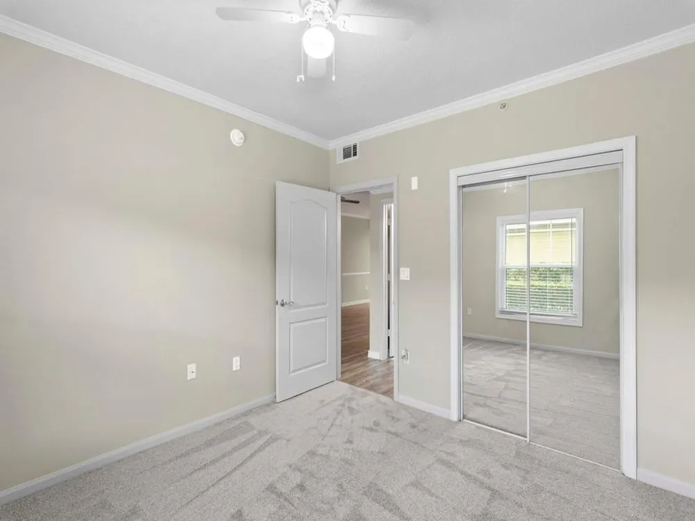 5095 FAIRWAYS CIRCLE #I105 Vero Beach, FL 32967