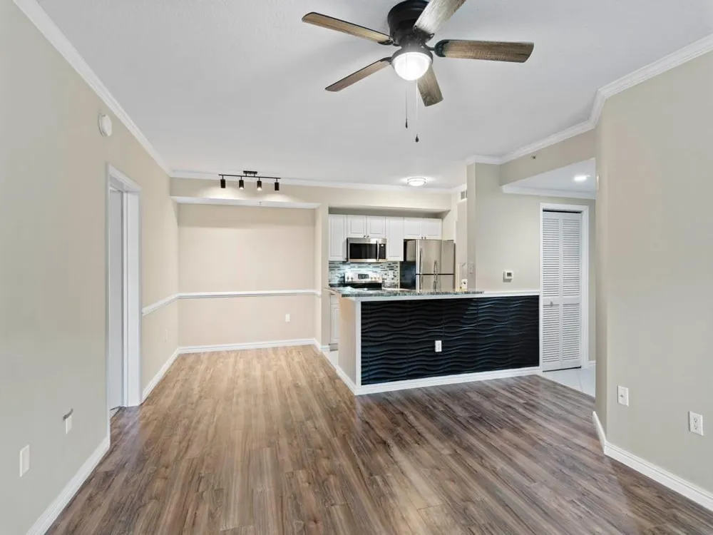 5095 FAIRWAYS CIRCLE #I105 Vero Beach, FL 32967