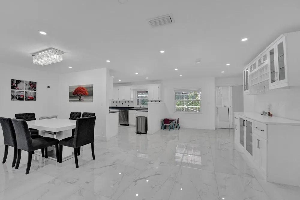 2109 NW 87TH TERRACE Coral Springs, FL 33071