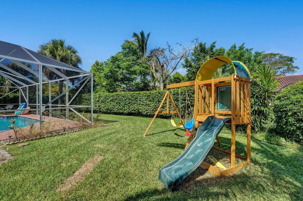 2109 NW 87TH TERRACE Coral Springs, FL 33071