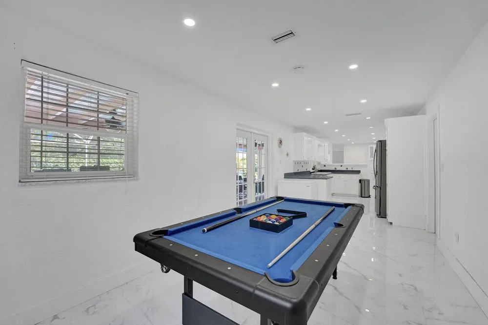 2109 NW 87TH TERRACE Coral Springs, FL 33071