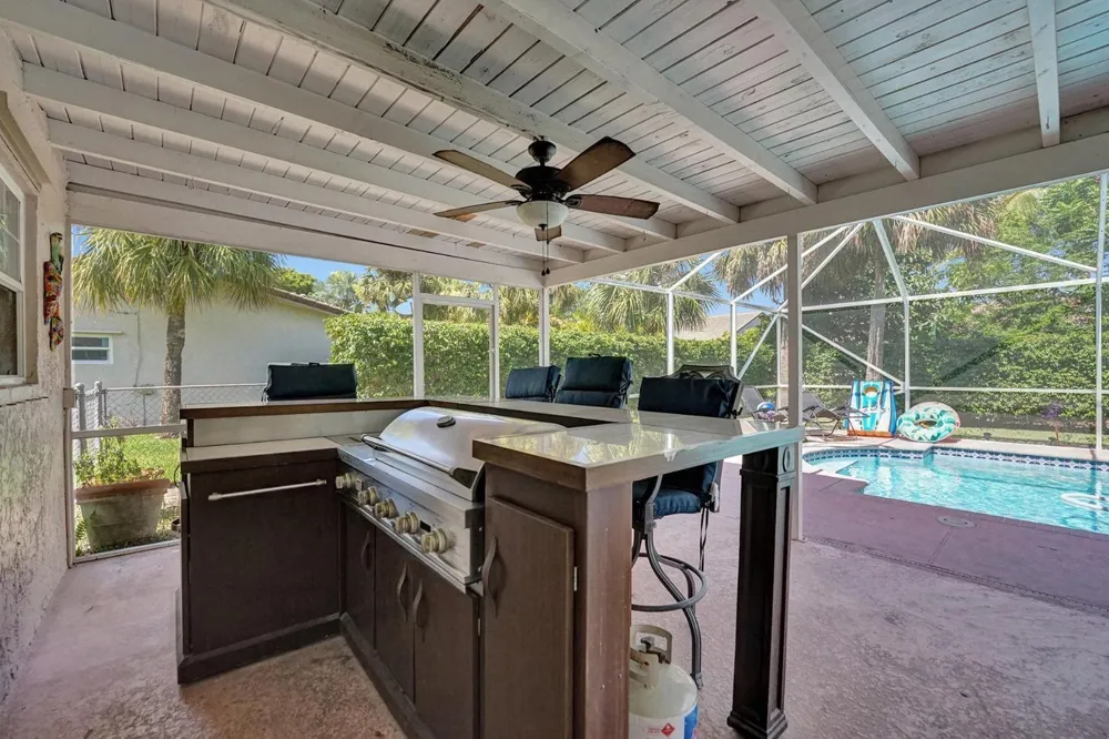 2109 NW 87TH TERRACE Coral Springs, FL 33071