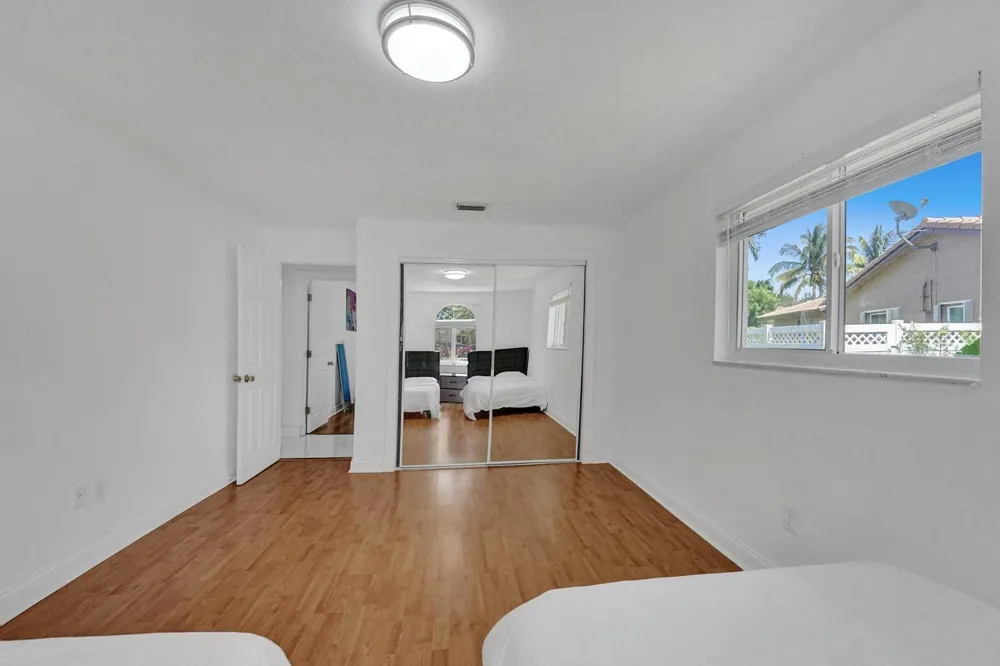 2109 NW 87TH TERRACE Coral Springs, FL 33071