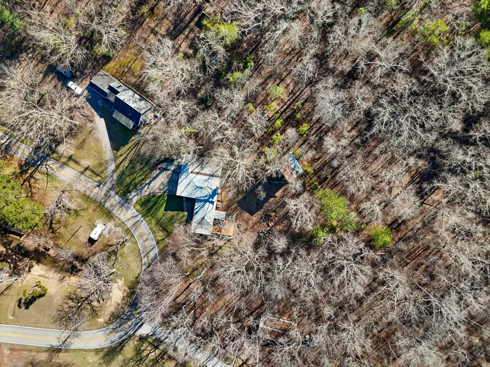 16127 Lakewood Drive Sale Creek, TN 37373