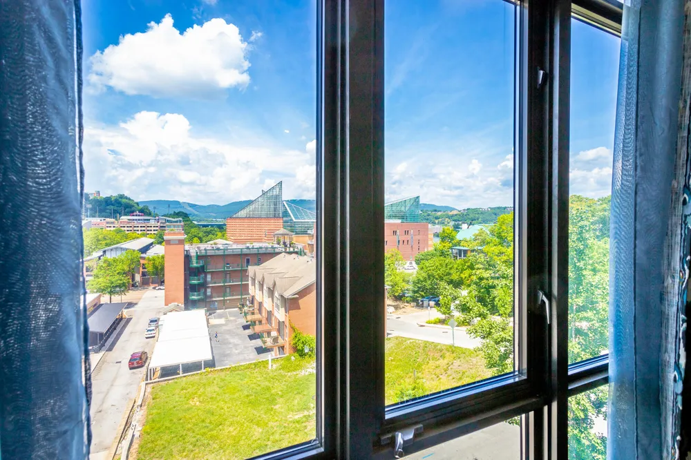 129 Walnut Street Chattanooga, TN 37403