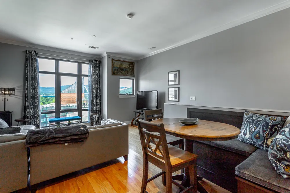 129 Walnut Street Chattanooga, TN 37403