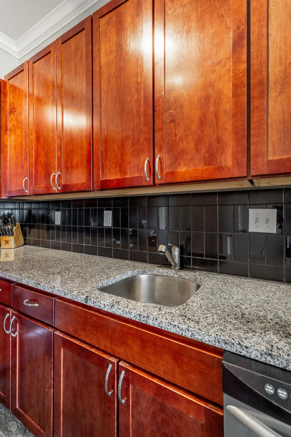 129 Walnut Street Chattanooga, TN 37403
