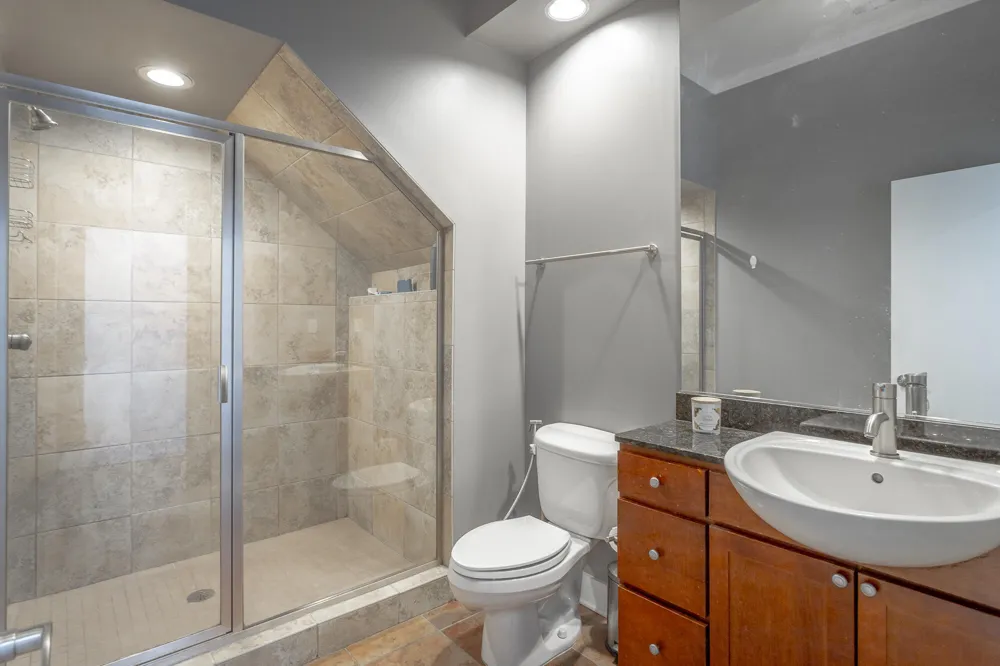 129 Walnut Street Chattanooga, TN 37403