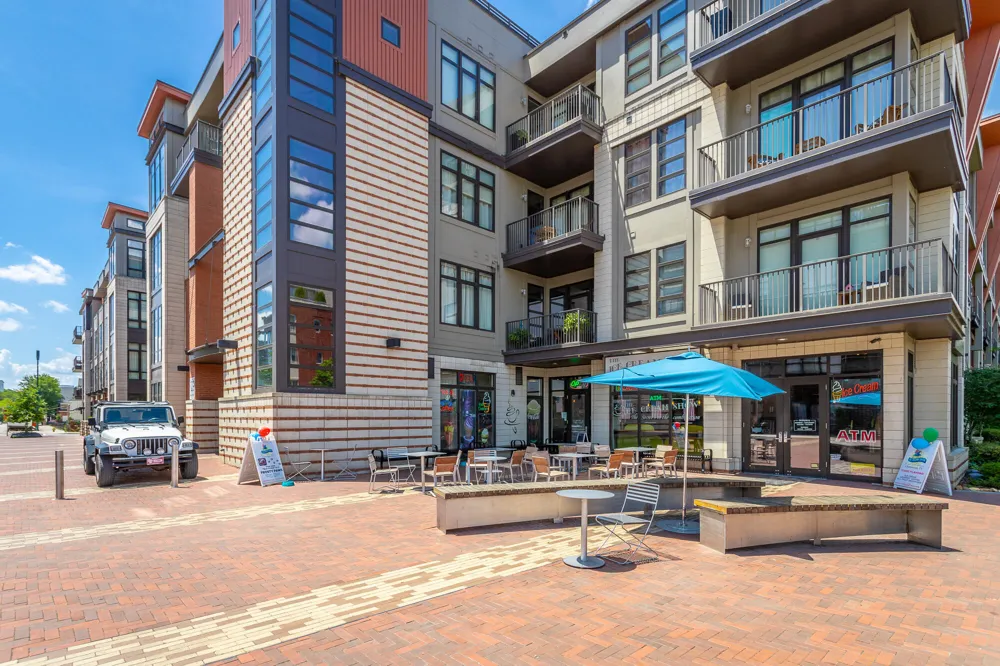 129 Walnut Street Chattanooga, TN 37403