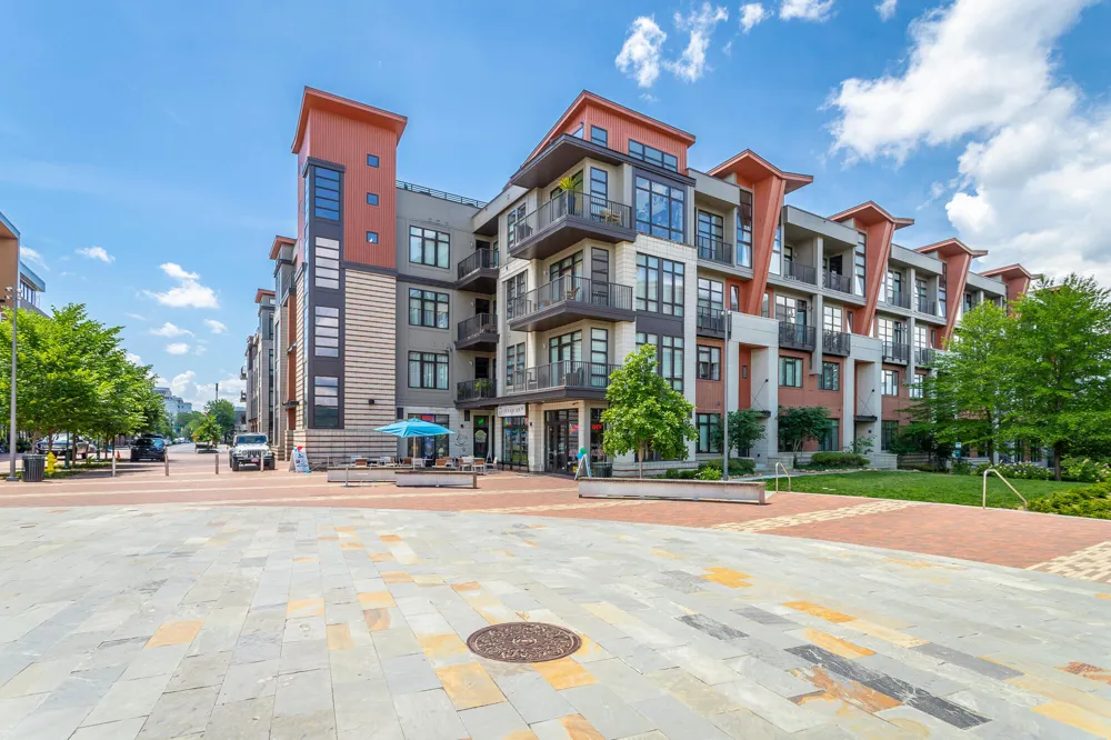 129 Walnut Street Chattanooga, TN 37403
