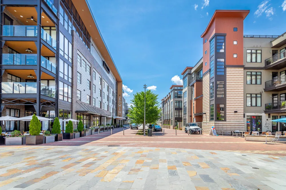 129 Walnut Street Chattanooga, TN 37403