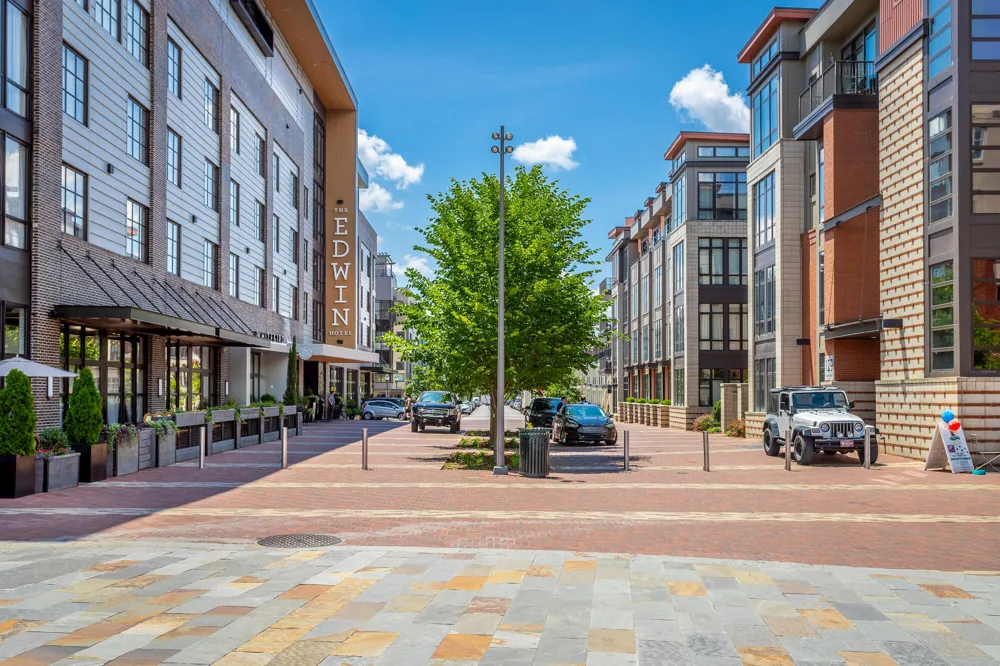 129 Walnut Street Chattanooga, TN 37403