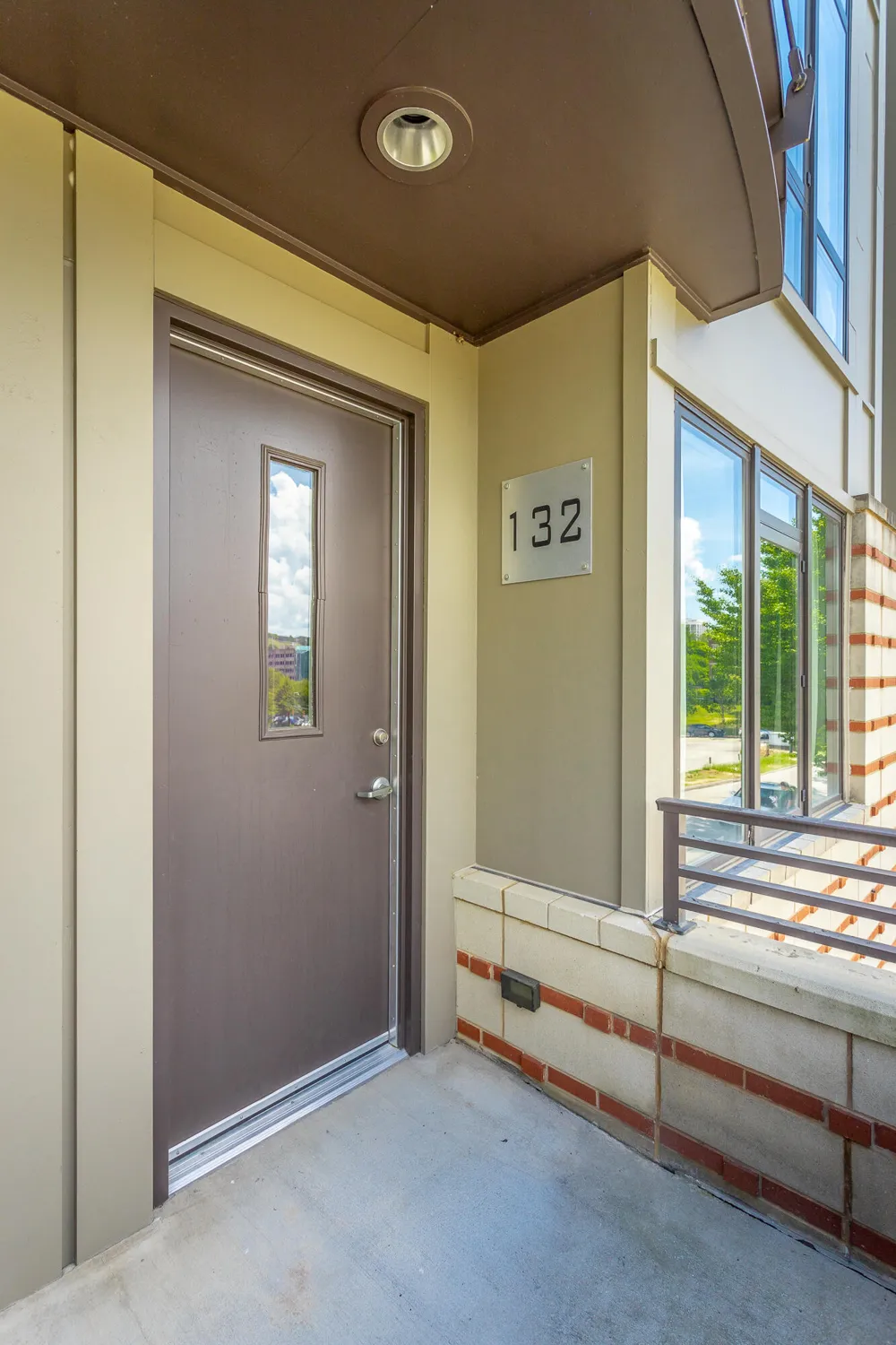 129 Walnut Street Chattanooga, TN 37403