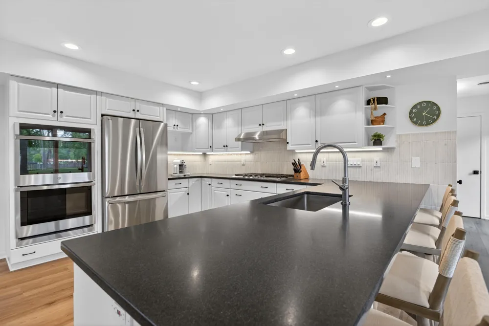 5010 Woodland Road Summit Township, MI 49203