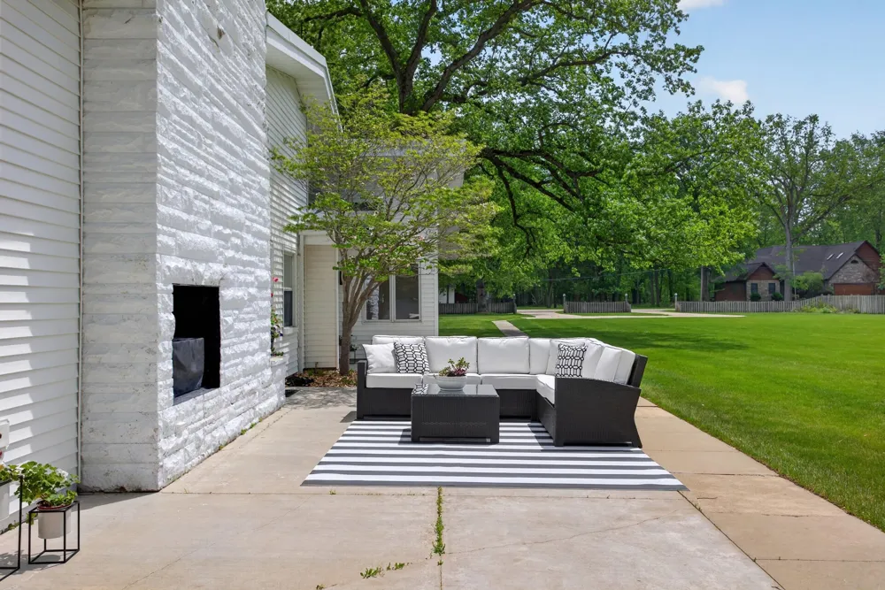 5010 Woodland Road Summit Township, MI 49203