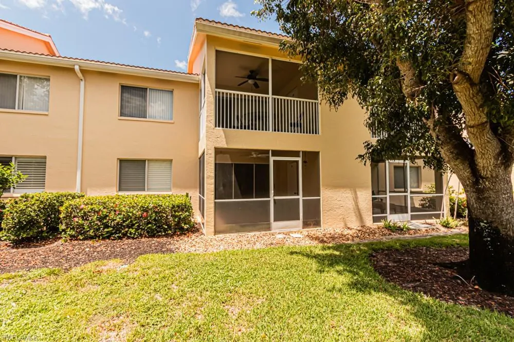 7768 Jewel Lane #102 Naples, FL 34109