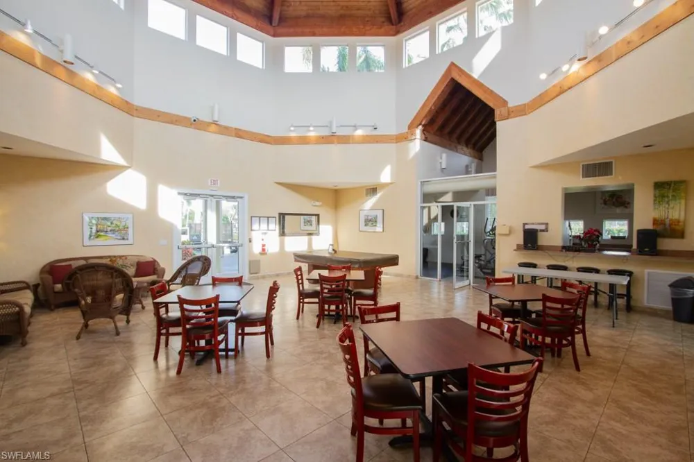 7768 Jewel Lane #102 Naples, FL 34109