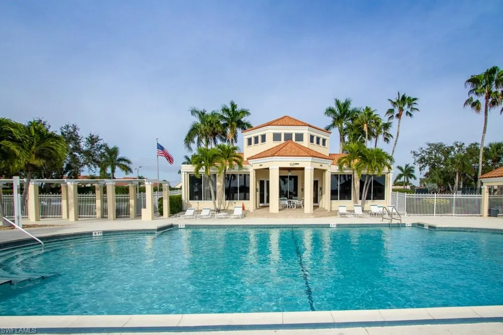 7768 Jewel Lane #102 Naples, FL 34109