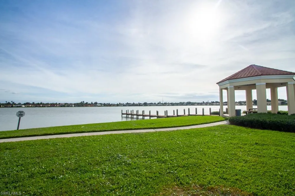 7768 Jewel Lane #102 Naples, FL 34109