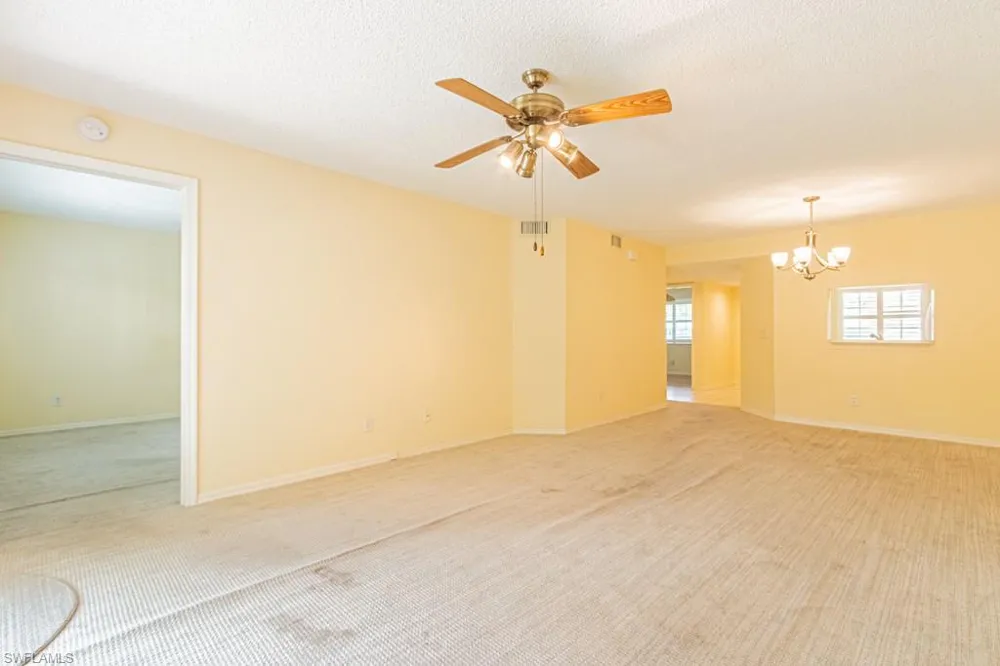 7768 Jewel Lane #102 Naples, FL 34109