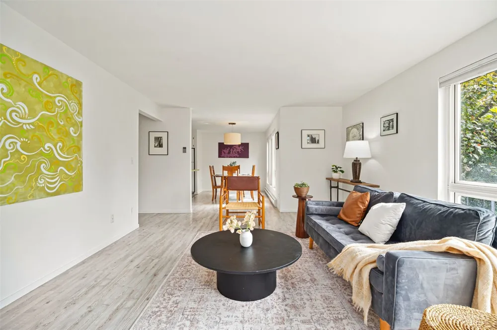 914 6th Avenue #201 Seattle, WA 98109