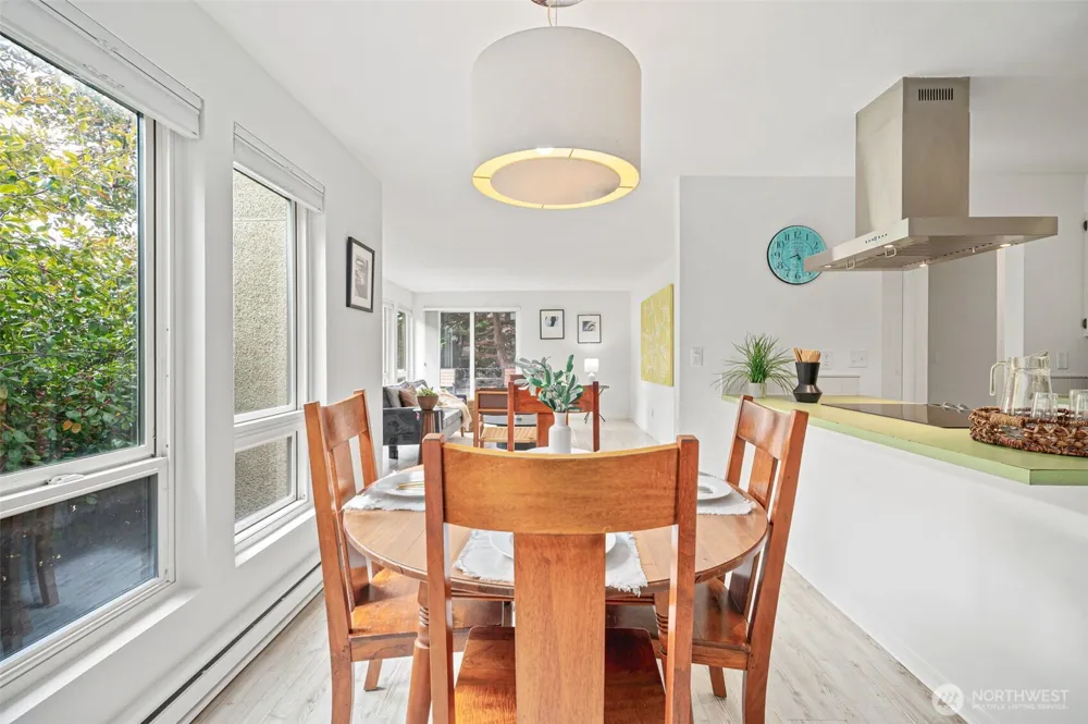 914 6th Avenue #201 Seattle, WA 98109