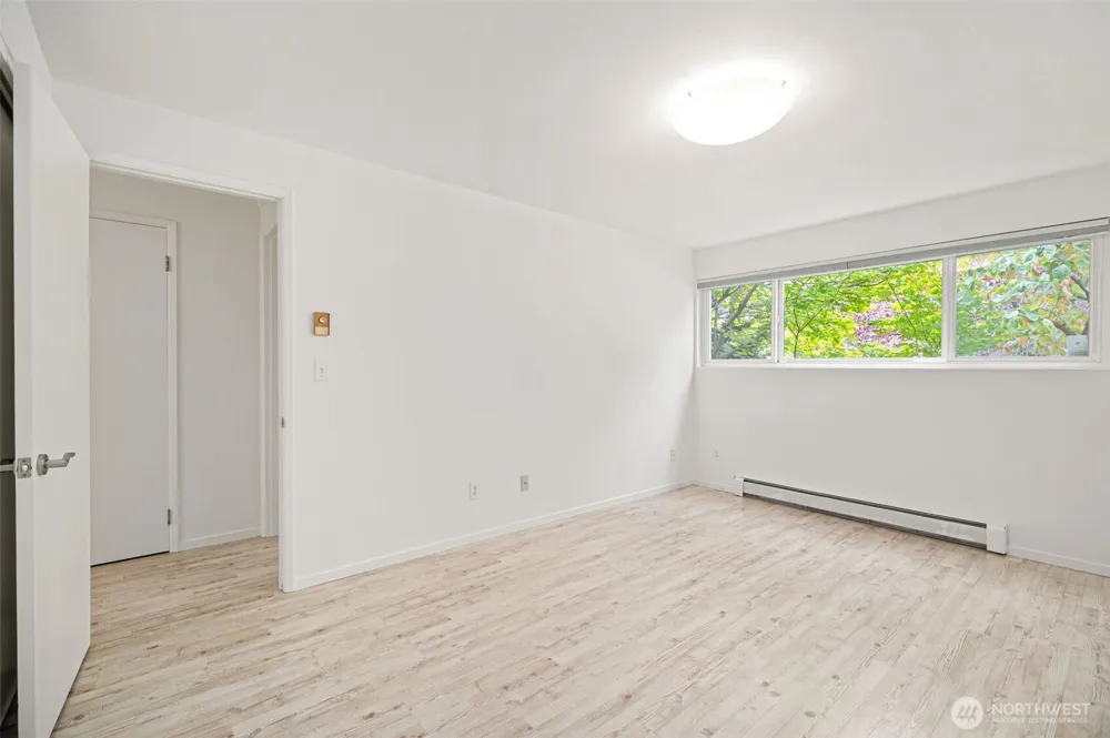 914 6th Avenue #201 Seattle, WA 98109