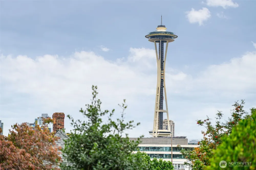 914 6th Avenue #201 Seattle, WA 98109