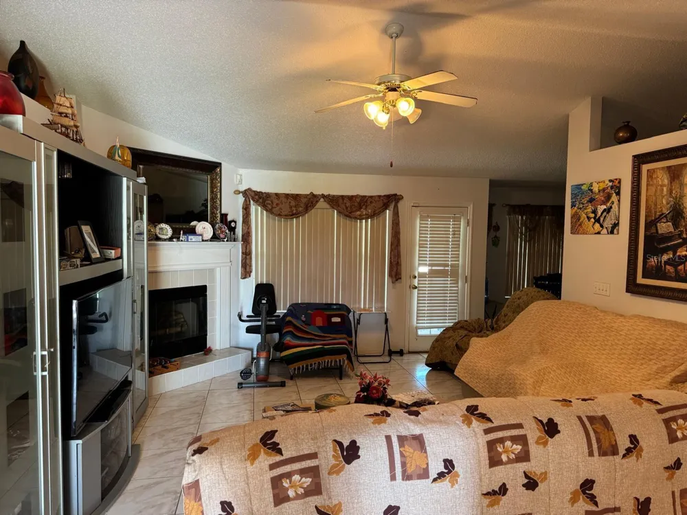 16 RED BARN DRIVE Palm Coast, FL 32164