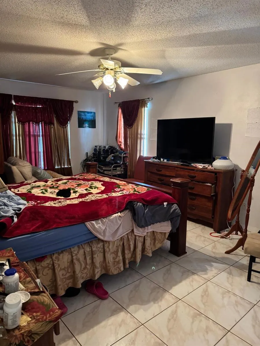 16 RED BARN DRIVE Palm Coast, FL 32164