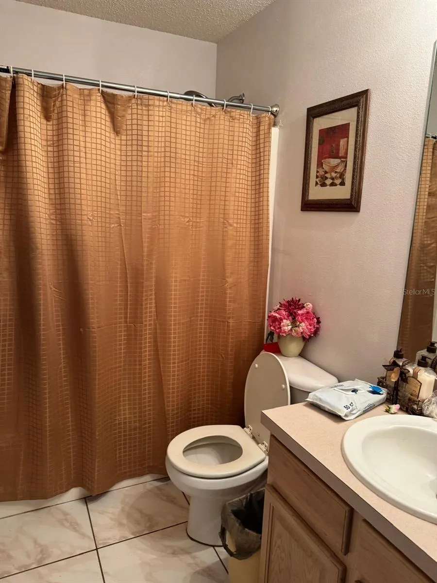 16 RED BARN DRIVE Palm Coast, FL 32164