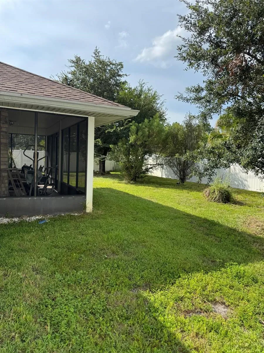 16 RED BARN DRIVE Palm Coast, FL 32164