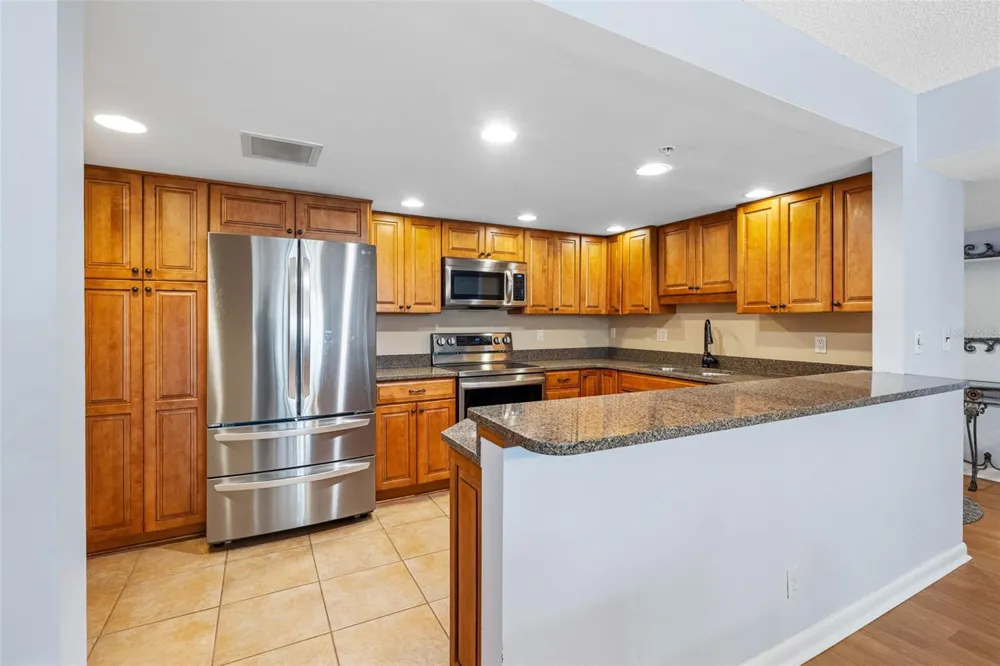 1480 GULF BOULEVARD #1011 Clearwater Beach, FL 33767