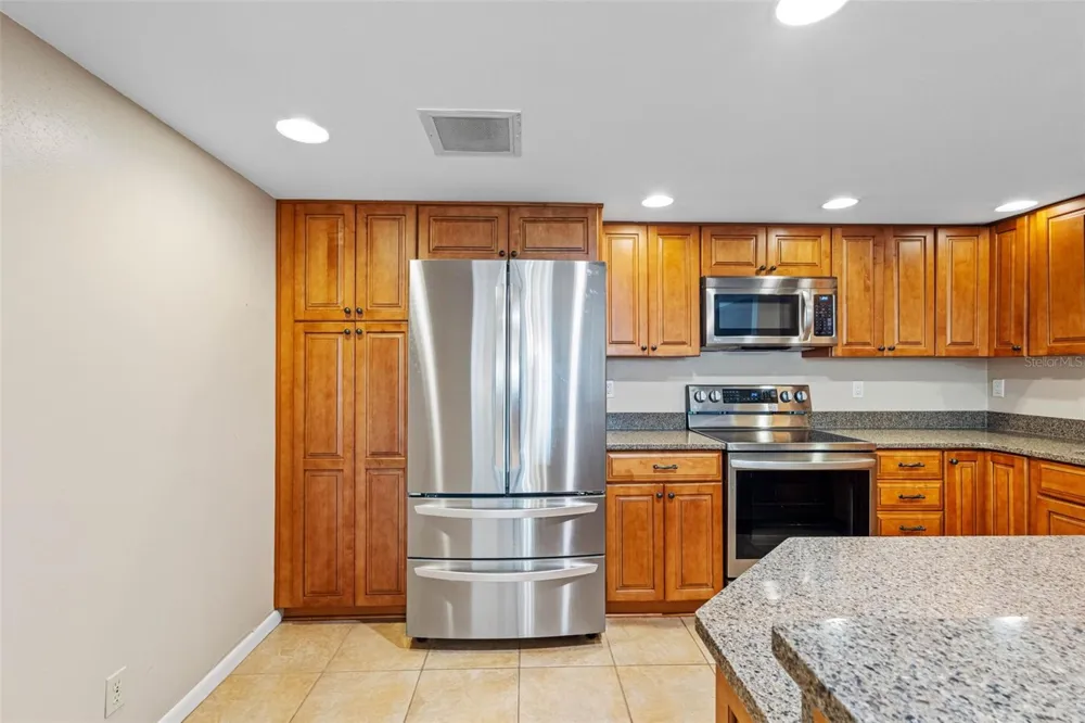 1480 GULF BOULEVARD #1011 Clearwater Beach, FL 33767