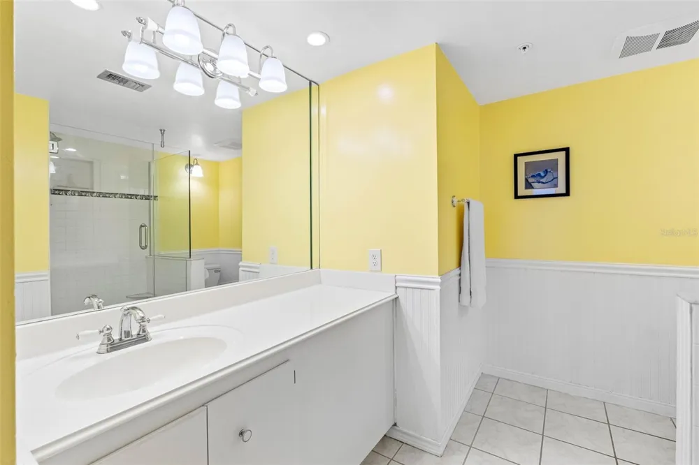 1480 GULF BOULEVARD #1011 Clearwater Beach, FL 33767