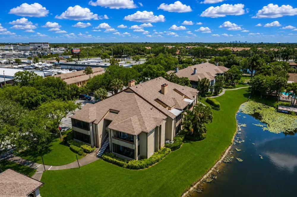 10263 GANDY BOULEVARD #205 St Petersburg, FL 33702