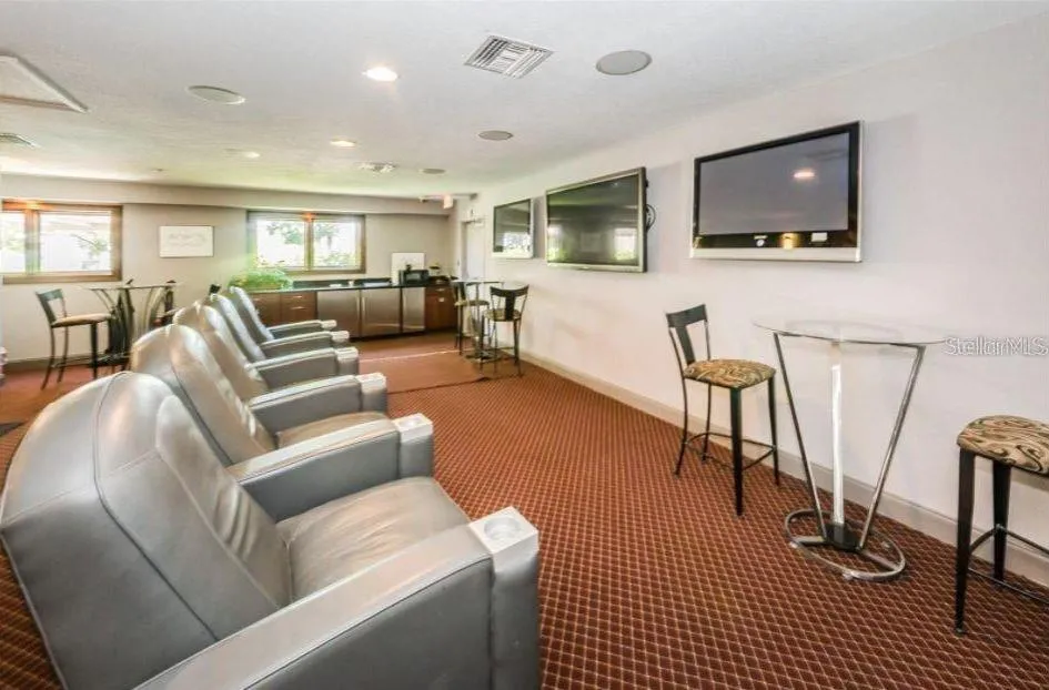 10263 GANDY BOULEVARD #205 St Petersburg, FL 33702