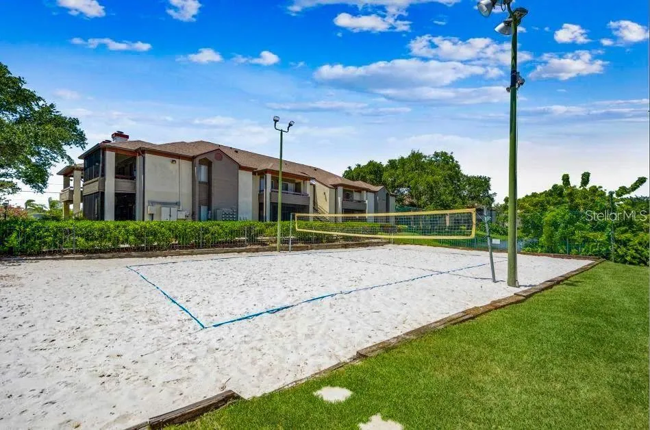 10263 GANDY BOULEVARD #205 St Petersburg, FL 33702
