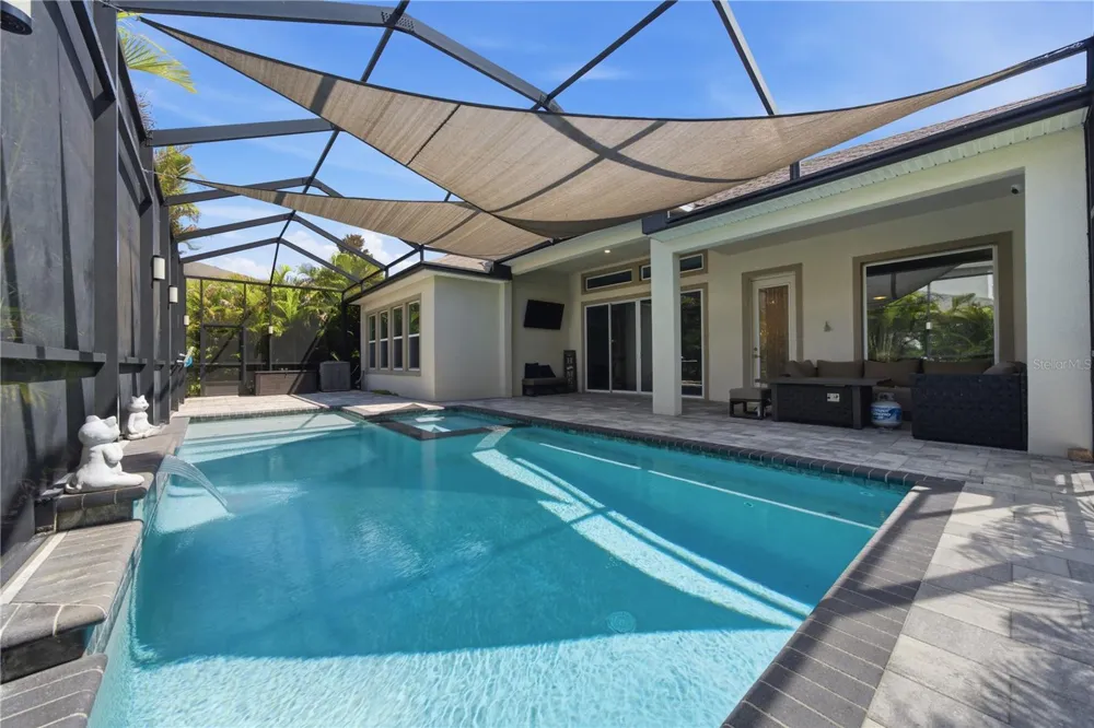 7720 PARADISO DRIVE Apollo Beach, FL 33572