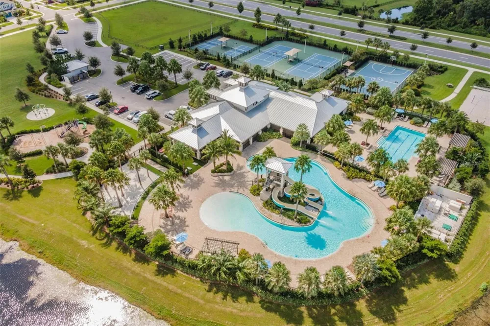 7720 PARADISO DRIVE Apollo Beach, FL 33572
