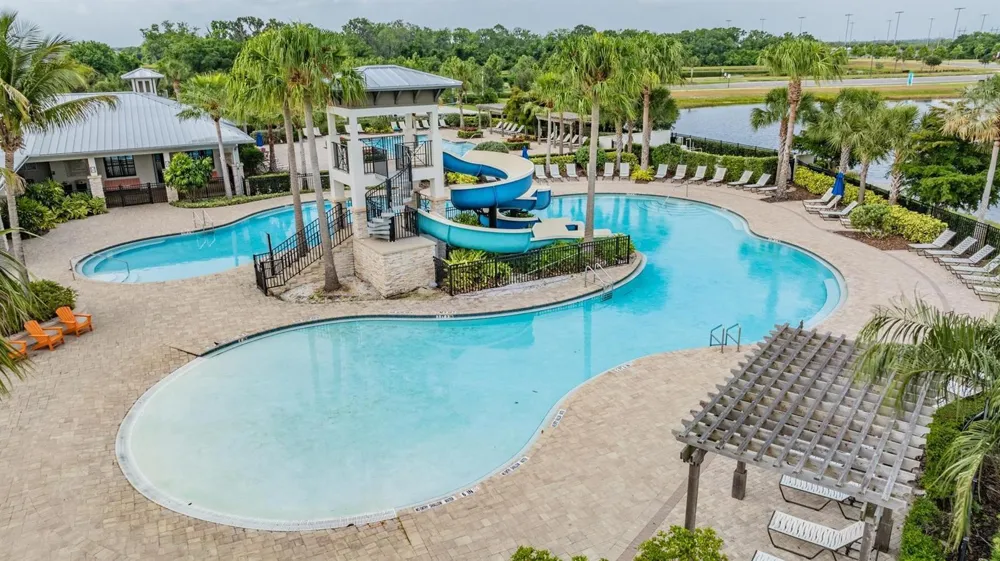 7720 PARADISO DRIVE Apollo Beach, FL 33572