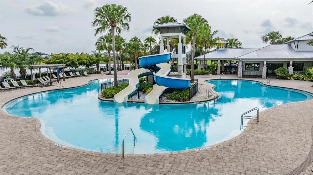 7720 PARADISO DRIVE Apollo Beach, FL 33572