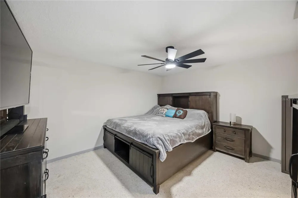 21298 MIDWAY BOULEVARD Port Charlotte, FL 33952