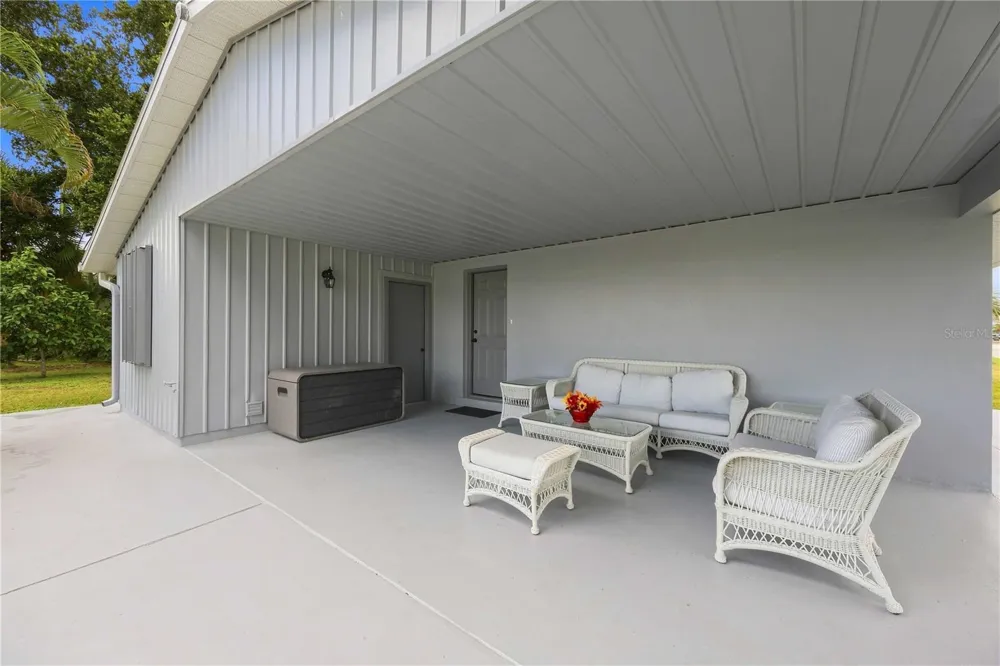 21298 MIDWAY BOULEVARD Port Charlotte, FL 33952
