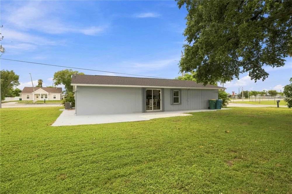 21298 MIDWAY BOULEVARD Port Charlotte, FL 33952