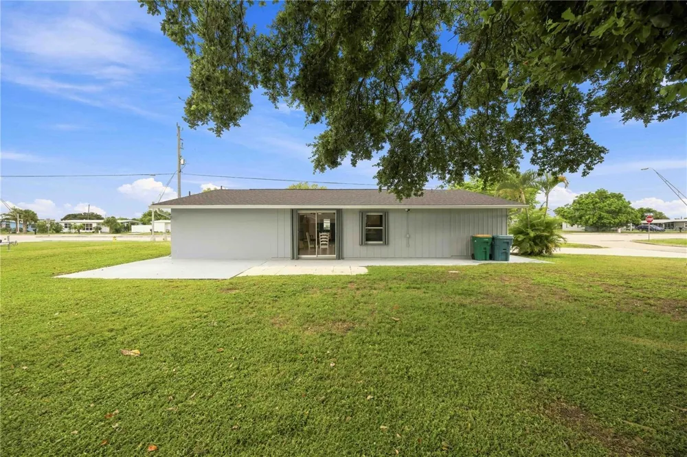21298 MIDWAY BOULEVARD Port Charlotte, FL 33952