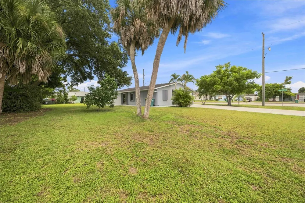 21298 MIDWAY BOULEVARD Port Charlotte, FL 33952