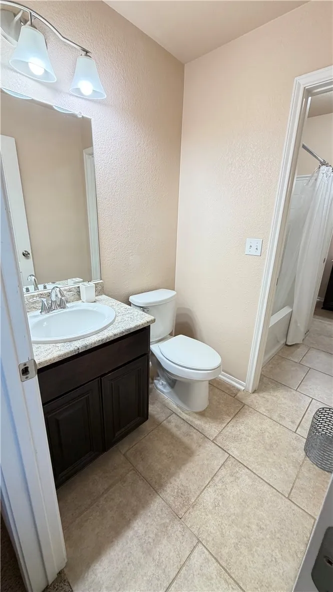 2221 Mendocino Drive Portland, TX 78374