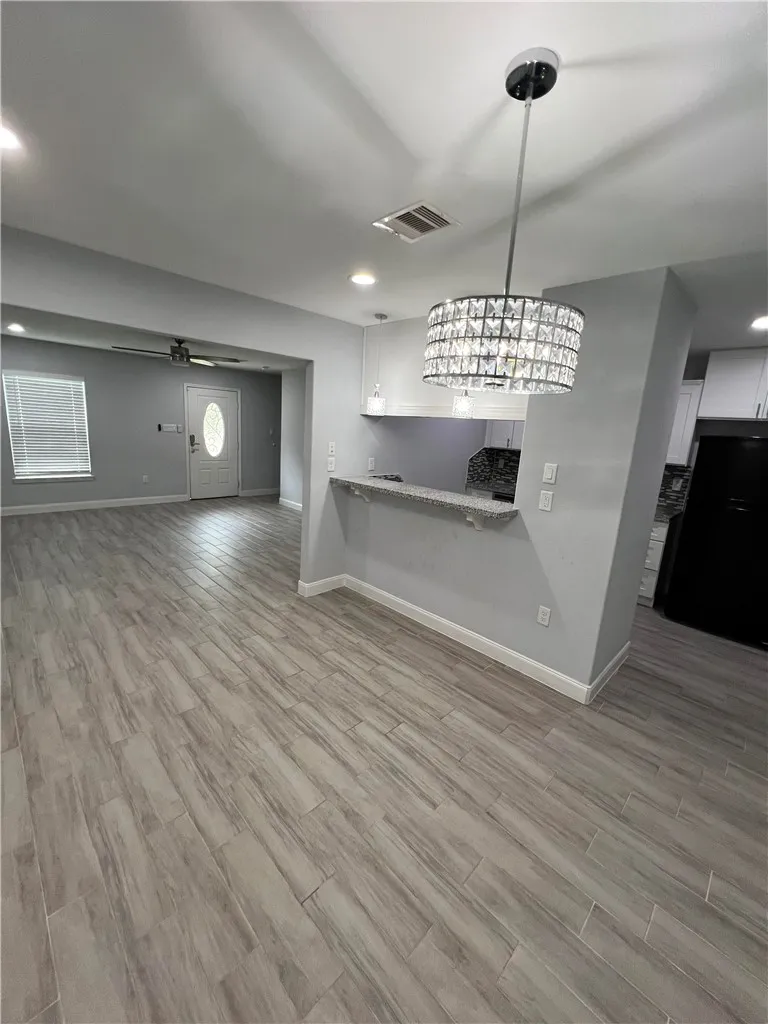 6501 Osprey Drive #A+B Houston, TX 77048