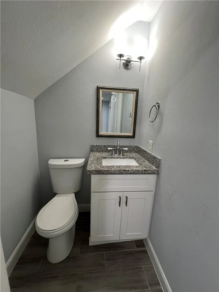 6501 Osprey Drive #A+B Houston, TX 77048